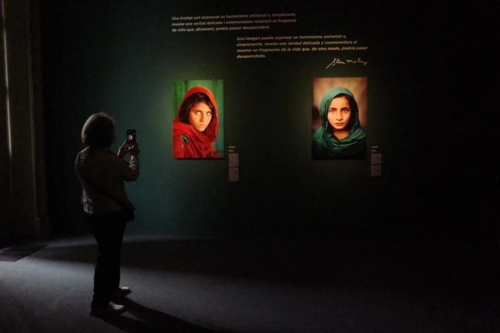 mostra Steve McCurry Palau Martorell Barcelona